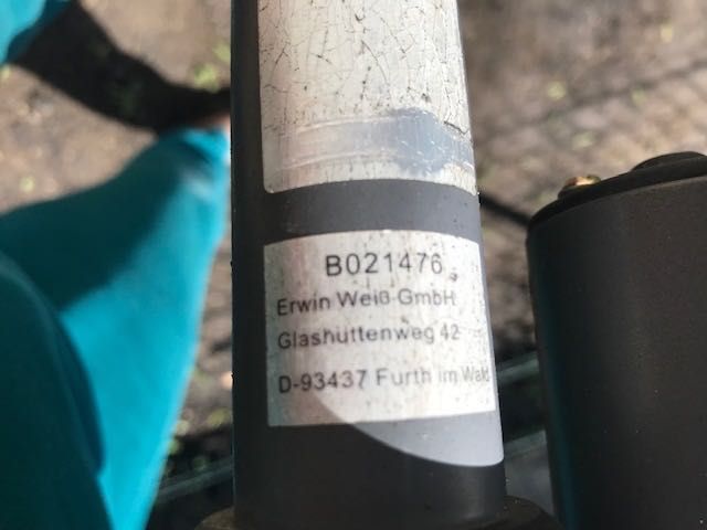 Antena satelit 1.4m, montura polara cu actuator si LNB