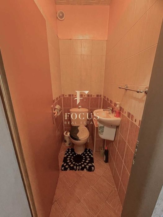 Продава се Тристаен апартамент в Пловдив, Каменица 1 - 103 кв.м за 1942 €/кв.м - Снимка #4