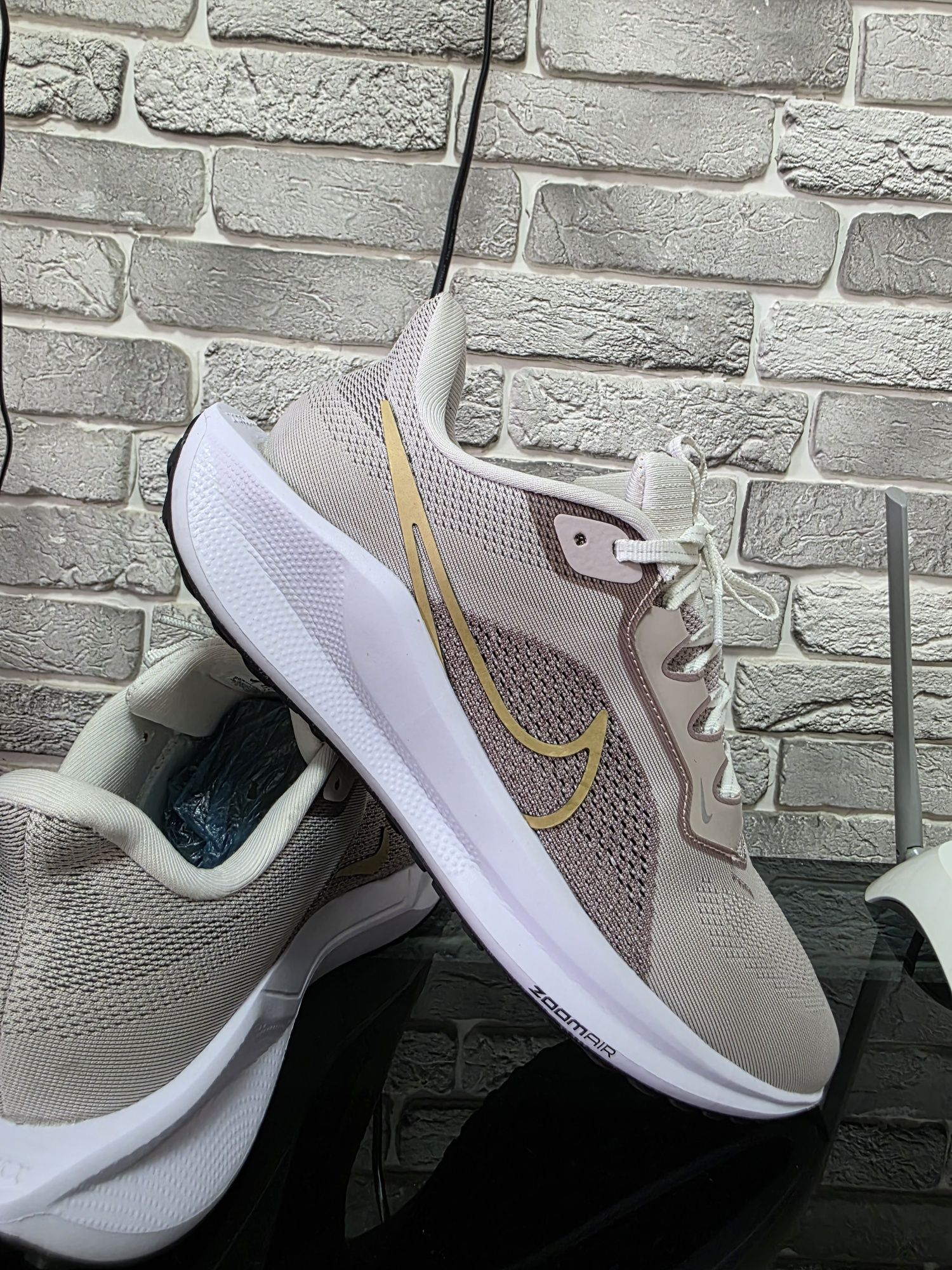 Оригинальные кроссы Nike