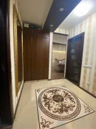 Ц-5, улица Осиё, 90м² 4/1/4 меб, тех