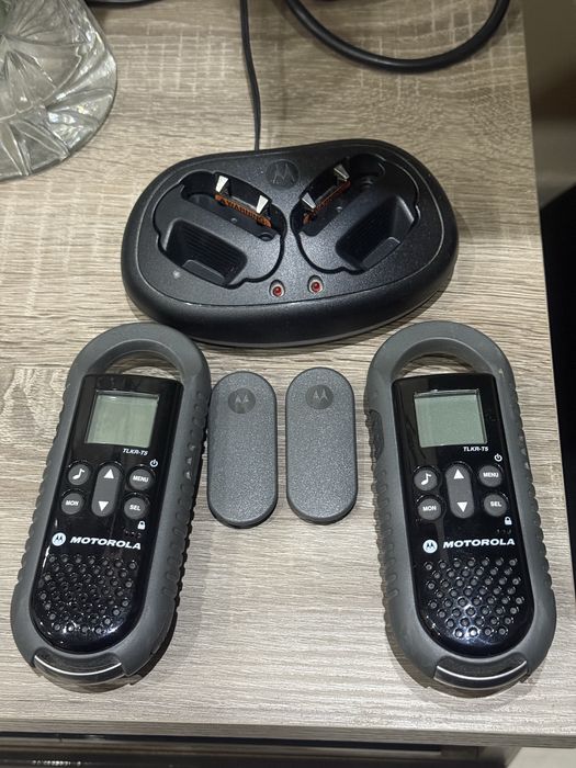 Радиостанция Motorola - Walkie-Talkies