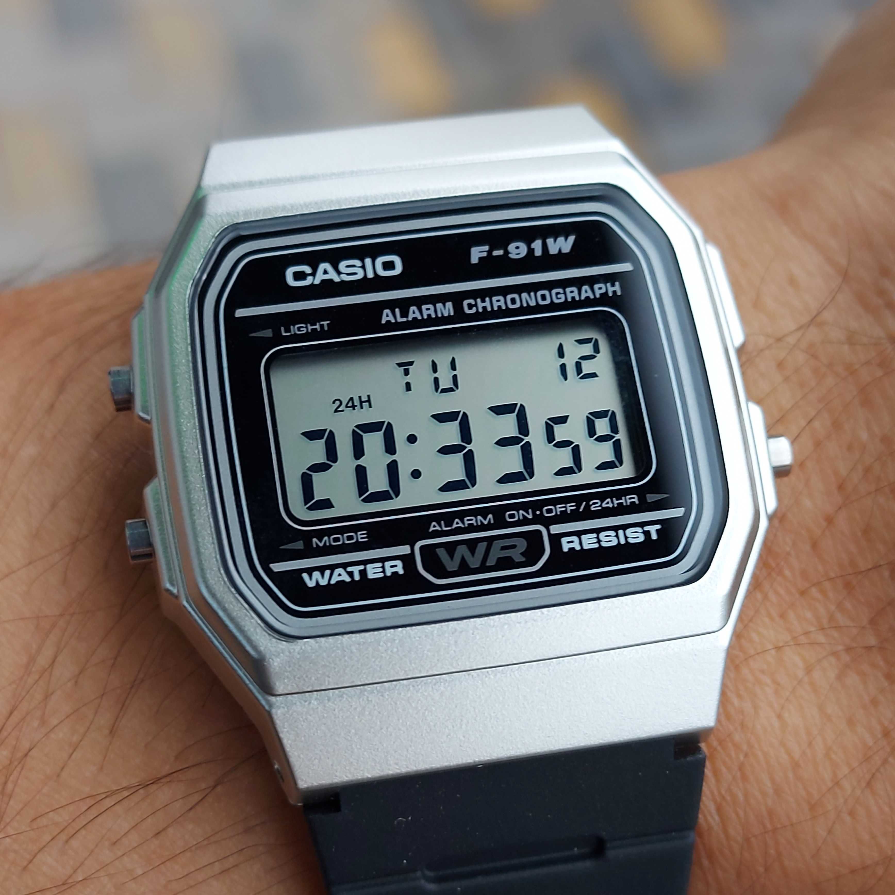 Оригинальные Кварцевые наручные Электронные мужские часы "Casio".