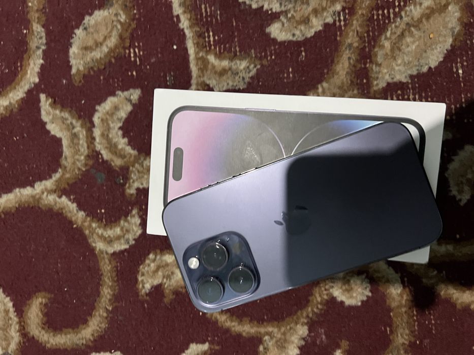 Iphone 14 pro PURPLE