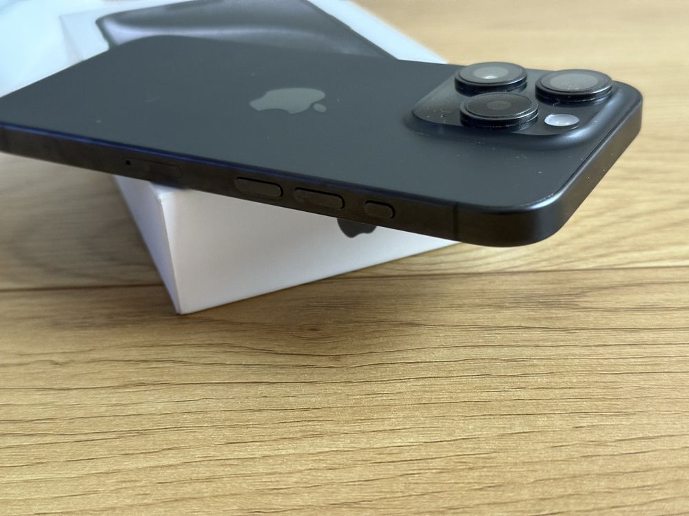 Бартер iPhone 15 pro 256gb