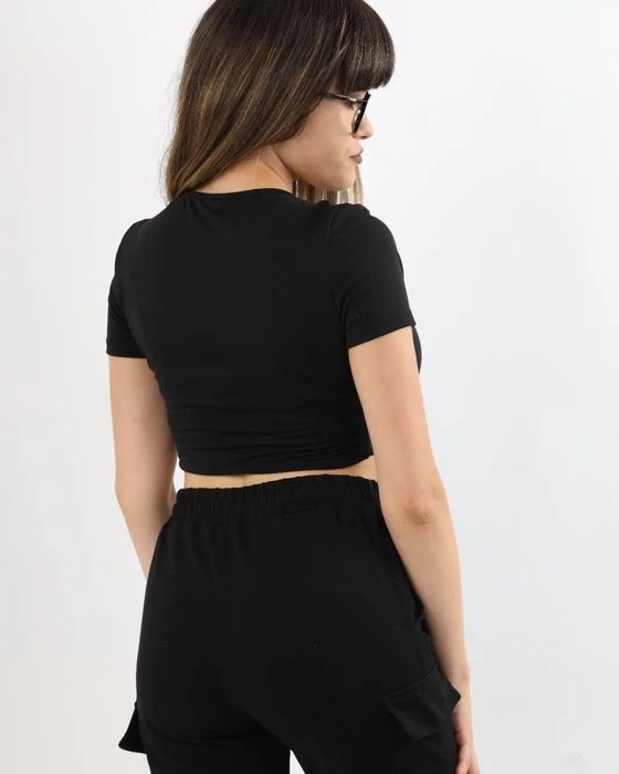 Bluza cu mânecă scurtă neagră