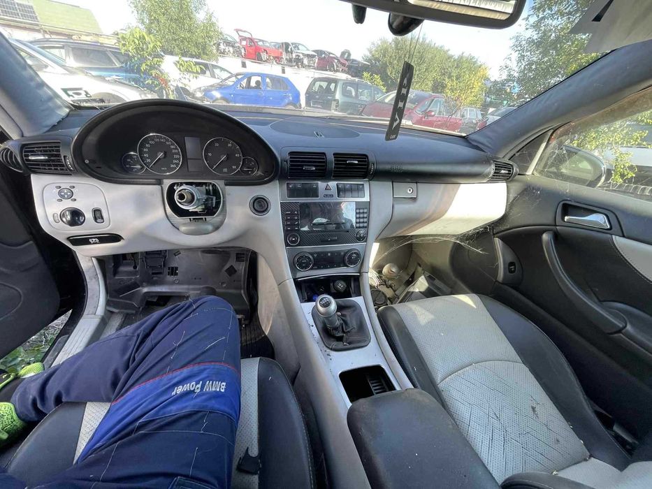 mercedes w203 sport coupe на части мерцедес в203  купе 2.2