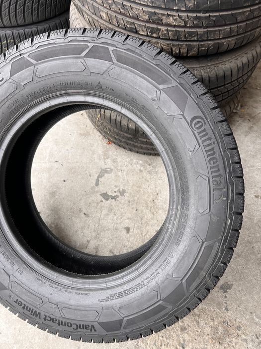2 anvelope iarna 205/75/16 C , Continental , DOT 2023 !