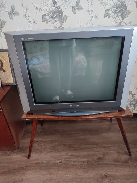 Телевизор panasonic большой экран 72  см