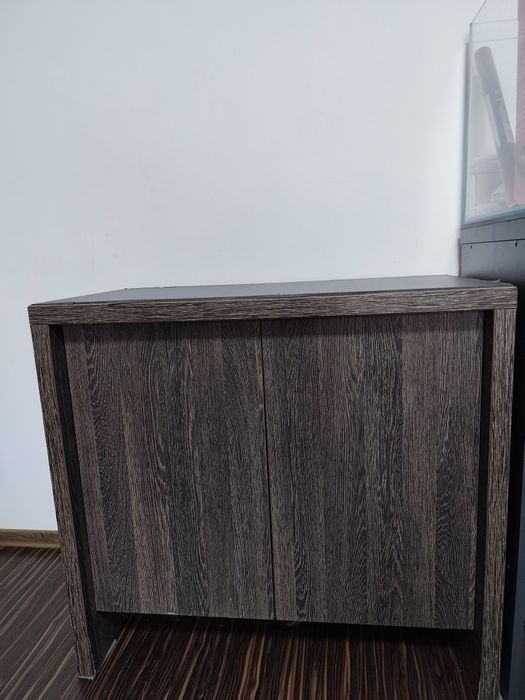 Vând Stativ acvariu