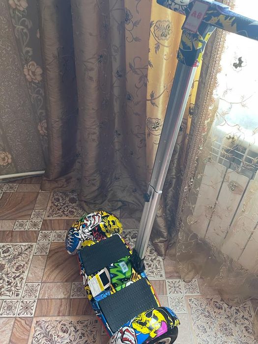 Продам гироскутер а8