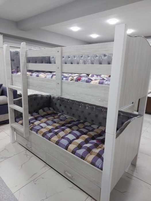 Кровать двухъярусная по акции