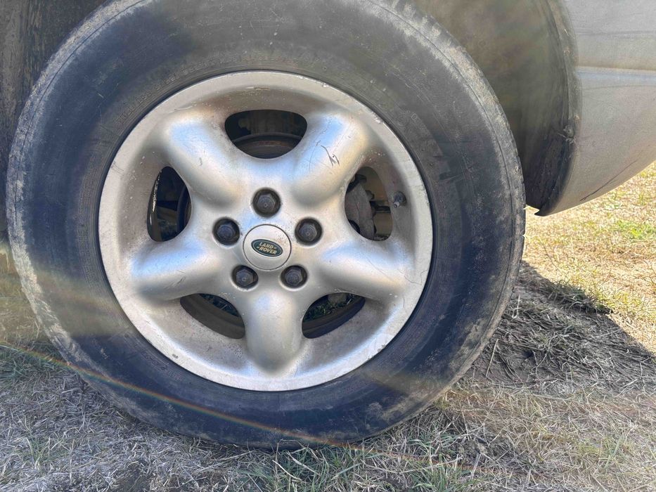 Ланд Роувър фрилендър 3 вр 1.8 бенз на части 2001 год