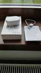 Vând caști wireless