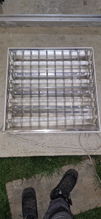 Corp neon incastrat/aplicat cu tot cu neoane