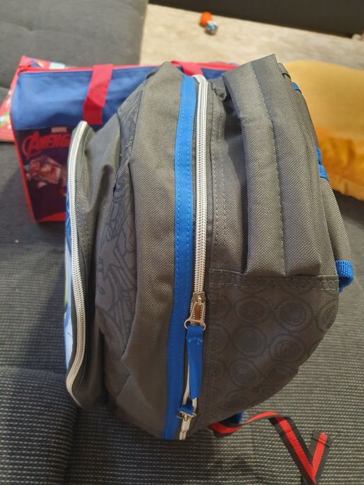 Ghiozdan nou Avengers