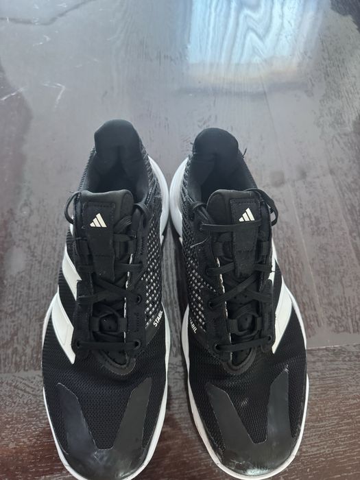 Adidas Stabil 16