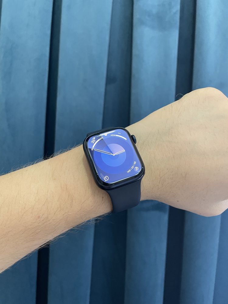 Apple Watch 9 - 45mm Midnight