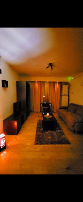 PF Închiriez garsoniera et. 1 nou renovata, V. Aaron, 250 € + garanție