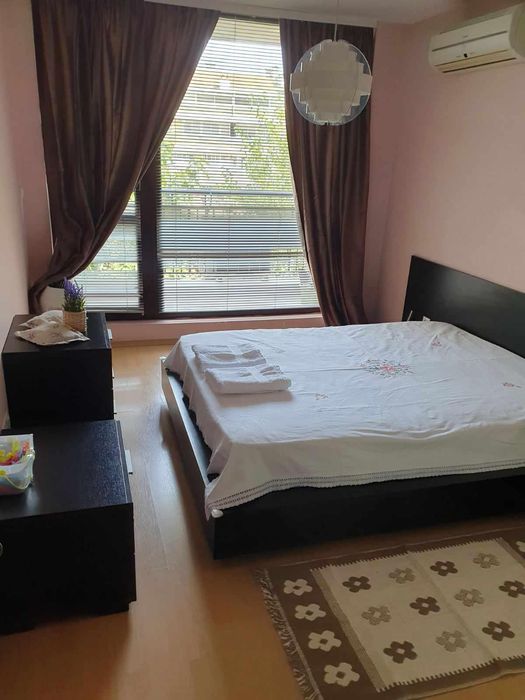 Двустаен апартамент в района на Окръжна болница!