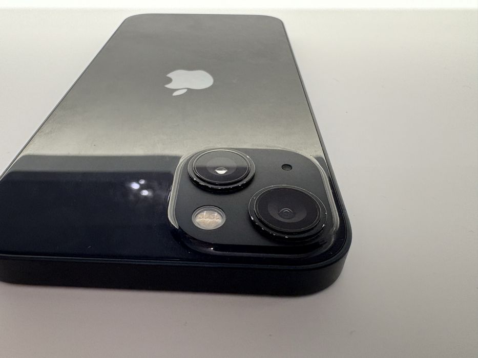 iPhone 13 128 GB Midnight Blue