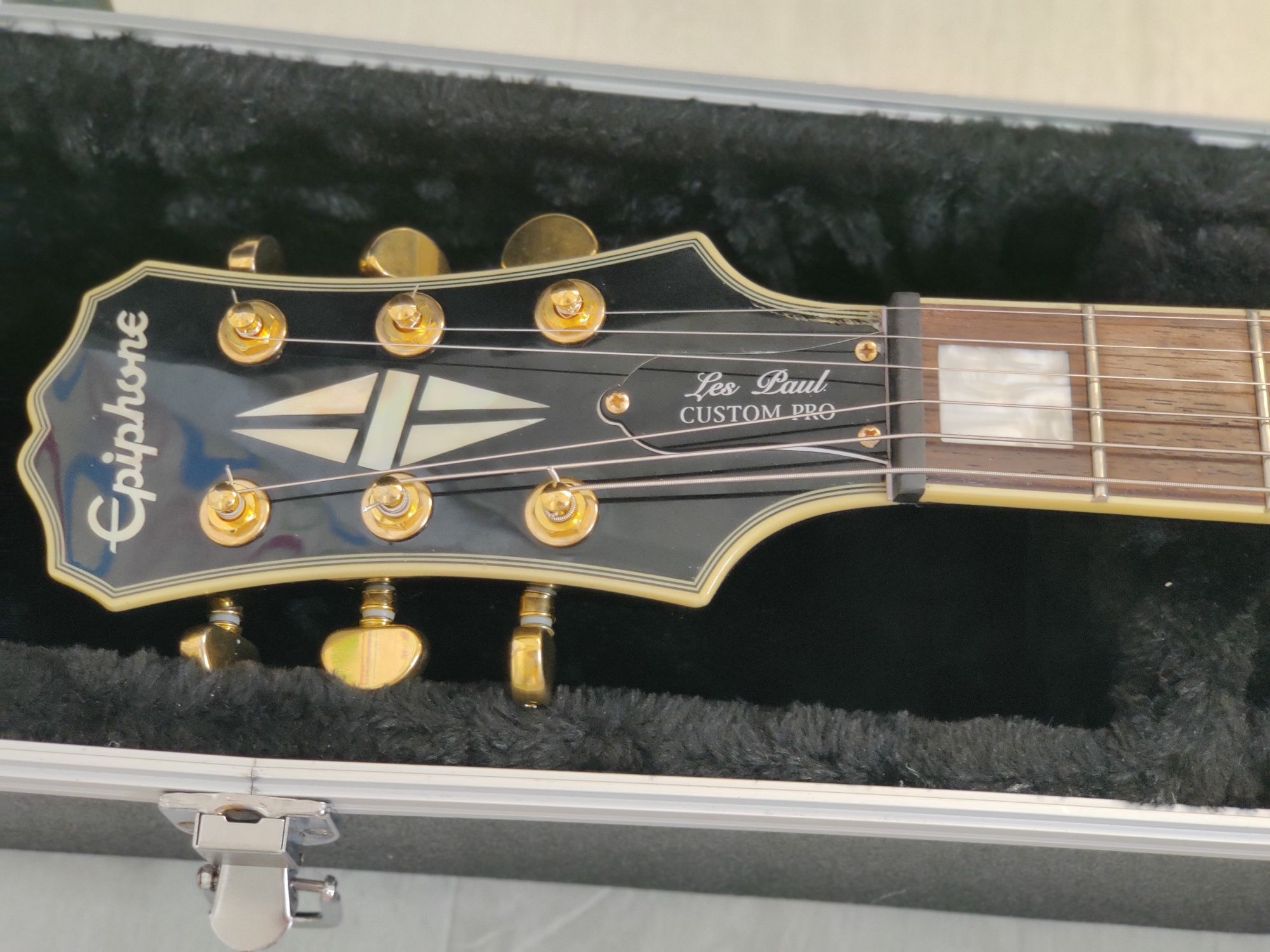 Epiphone Les Paul Custom Pro+case fab 2014