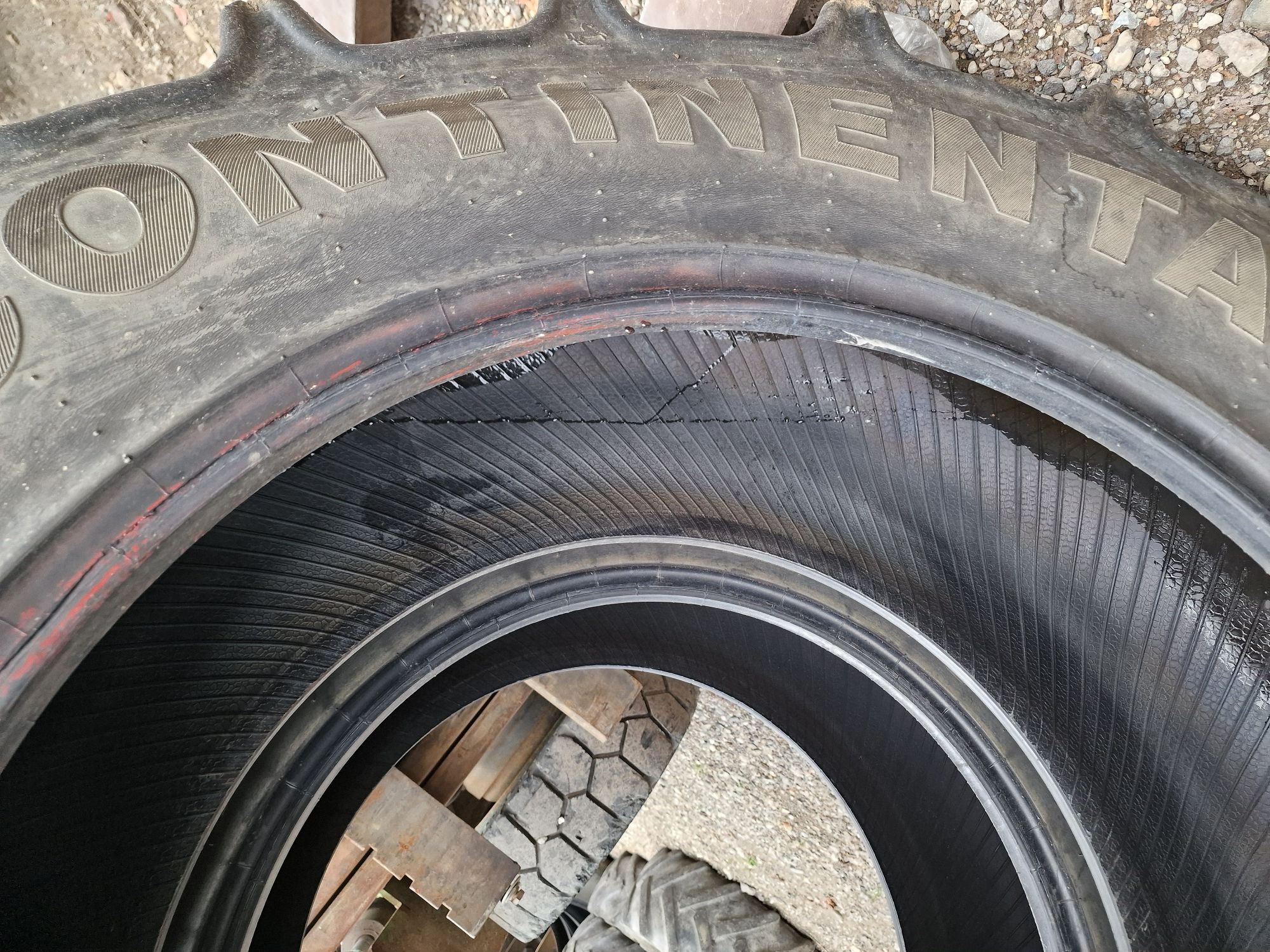CAUCIUCURI agricole 14.9R28 (380/85R28) marca Continental