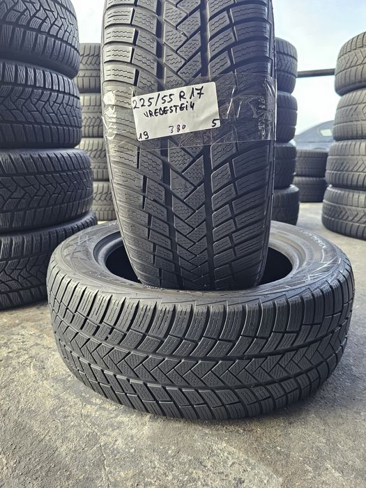 225 55 R 17 Vredestein iarna