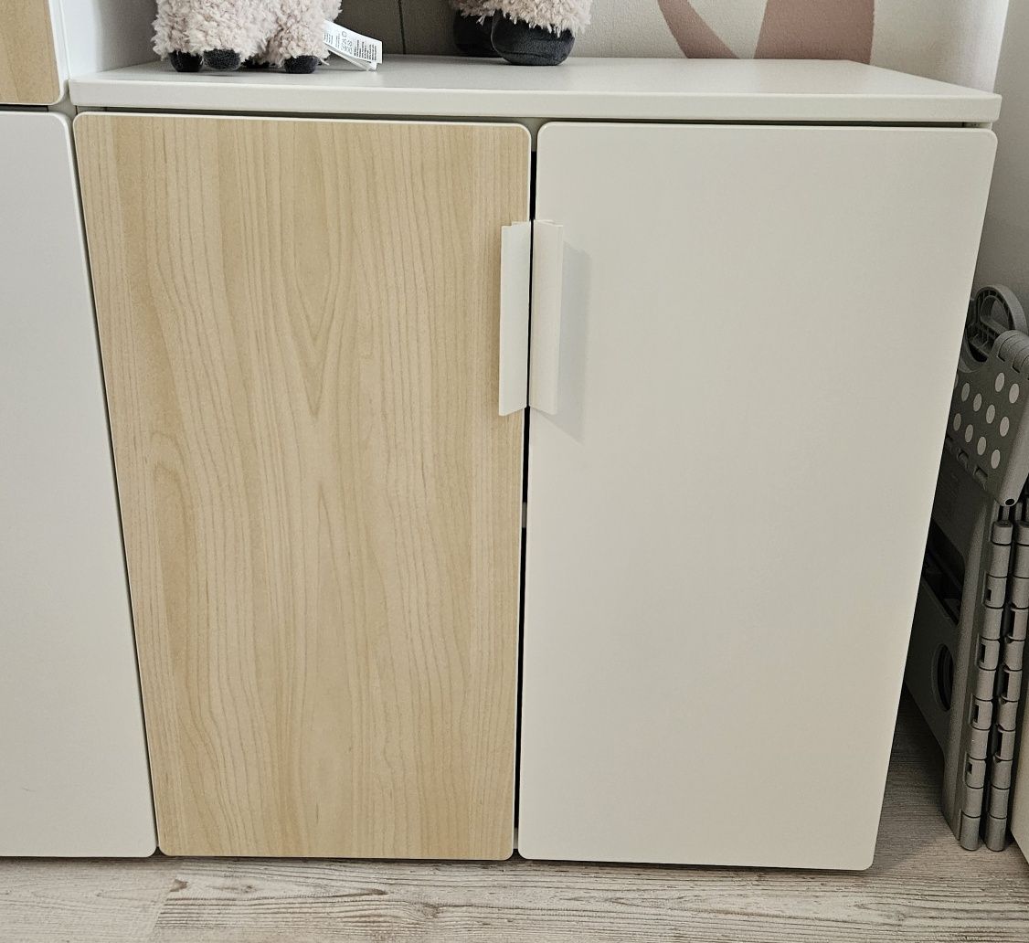 Две вратички SMASTAD 30x60 Ikea
врата