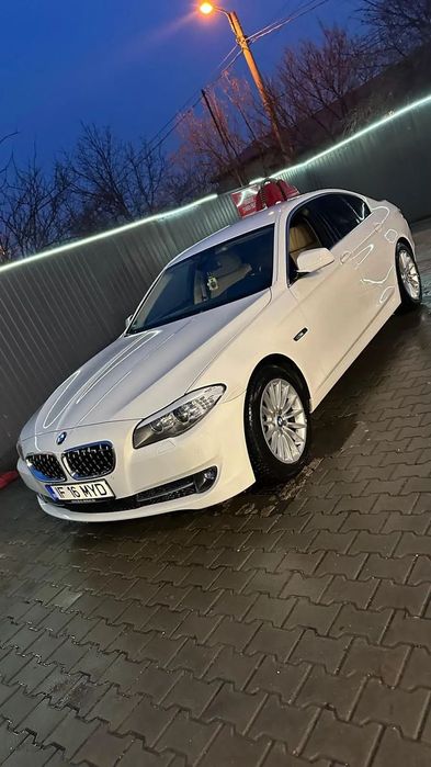 BMW Seria 5 BMW F10 525D 218HP Ceasuri Digitale