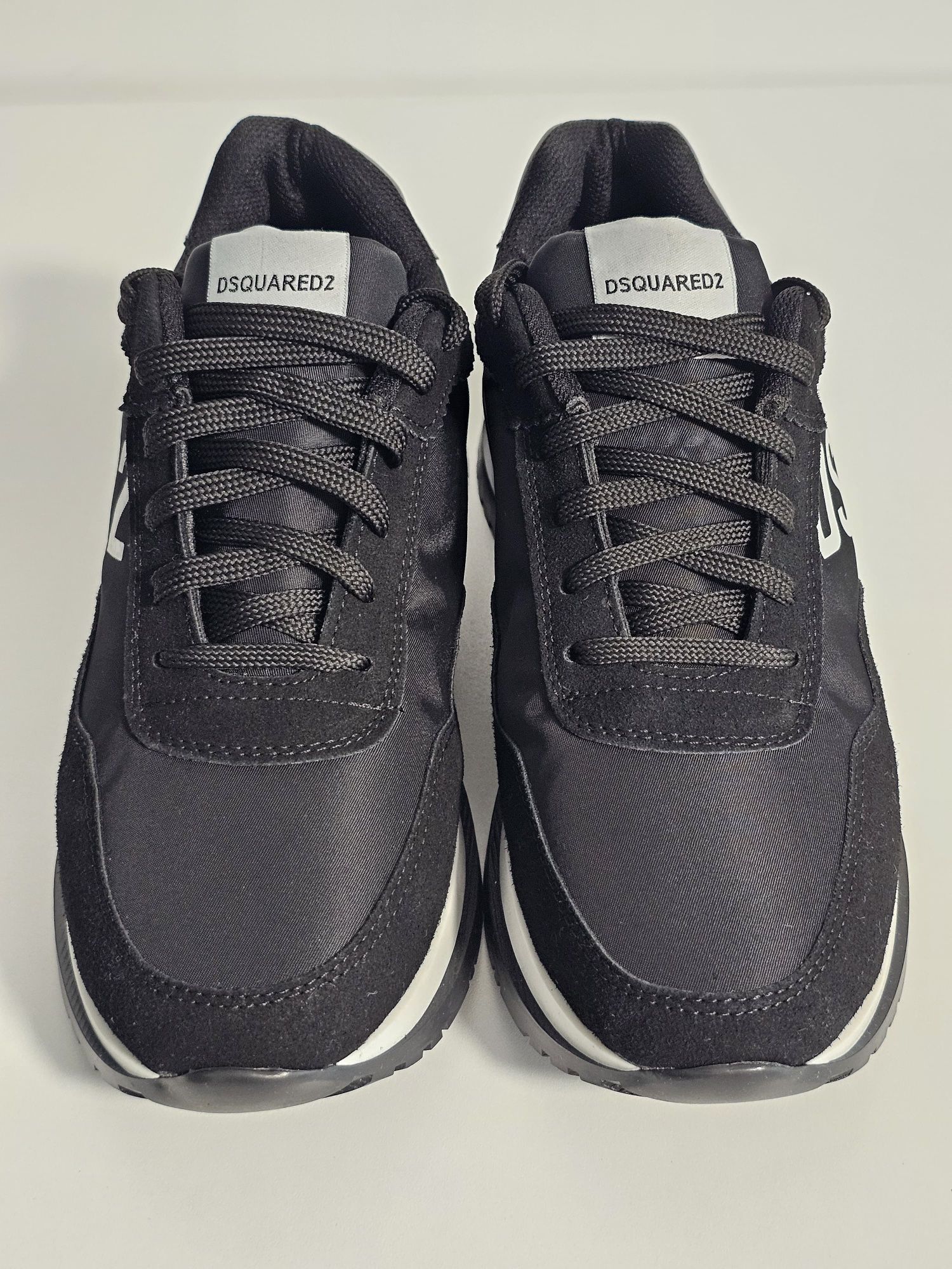 Adidași dsquared
