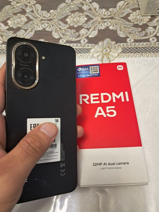 Xiaomi Redmi A5 64GB Black 2025 Karobka Sastayani Yaxshi 120gz Ekran