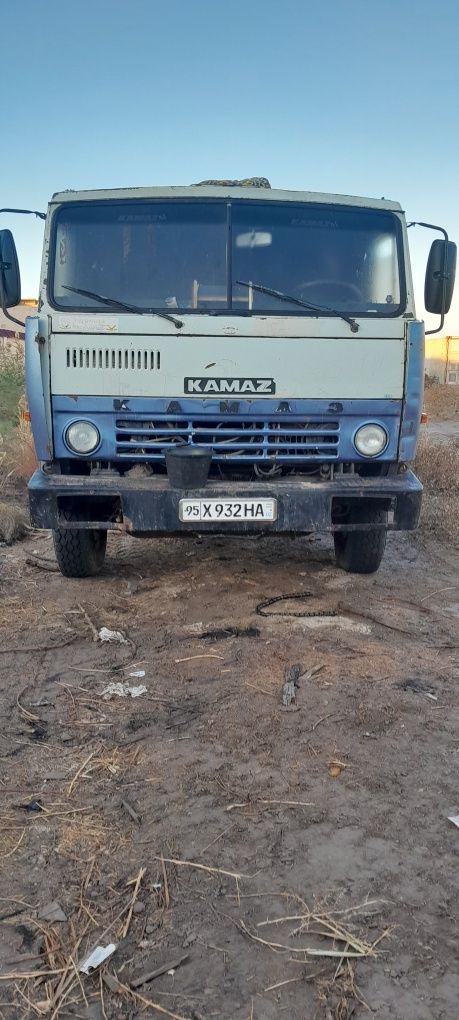 KAMAZ Yili 1990 sotiladi