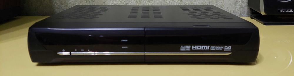 Продам тюнер DREAMSKY HD6+