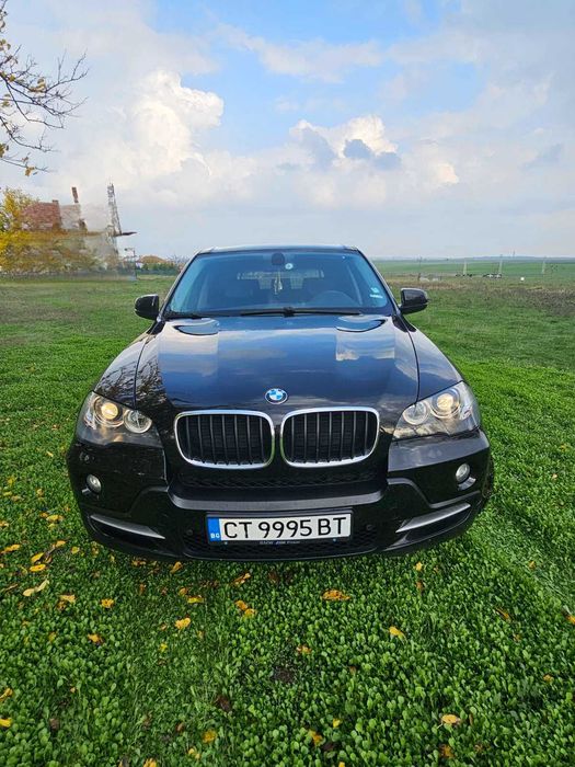 Автомобил BMW X5