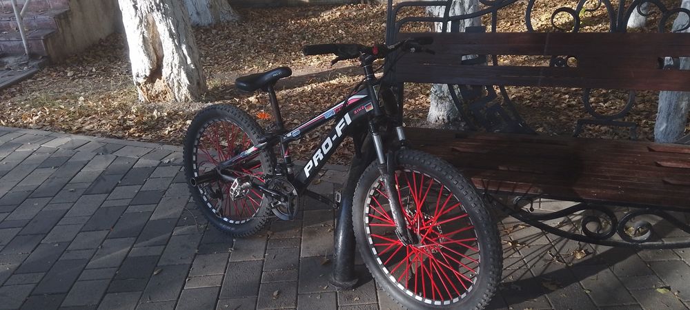 Продам велосипед подростковый