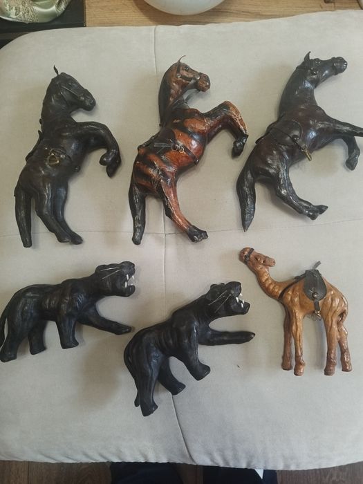 Колекция кожени животни