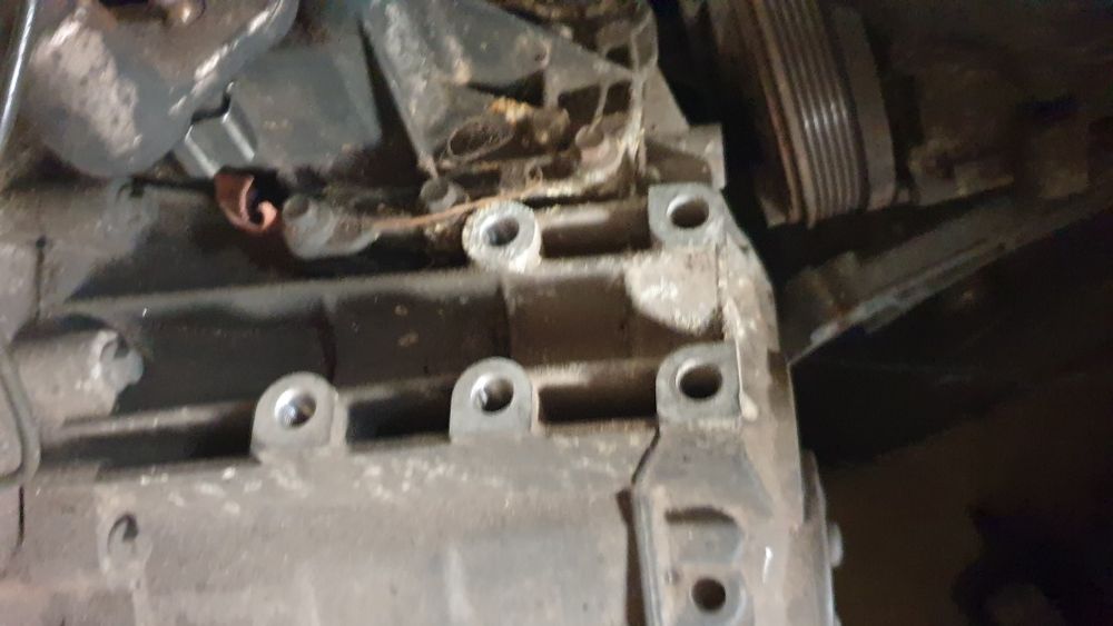 Cutie viteze Ford Transit 2000 diesel, 36 dinti, an 2005