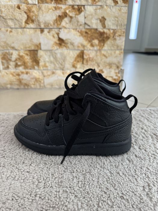 ghete jordan copii marimea 30
