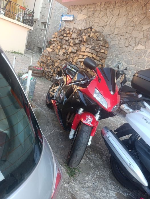 Honda cbr 600rr 2003 на части