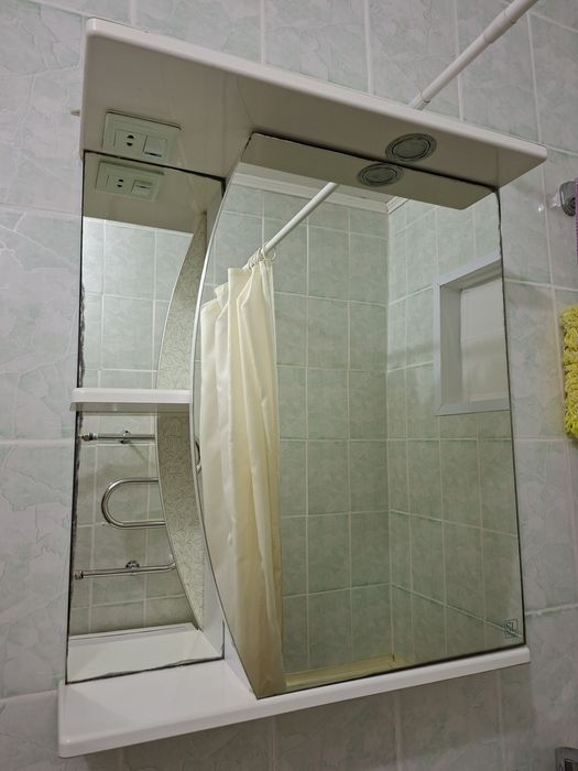 Зеркало для ванной комнаты