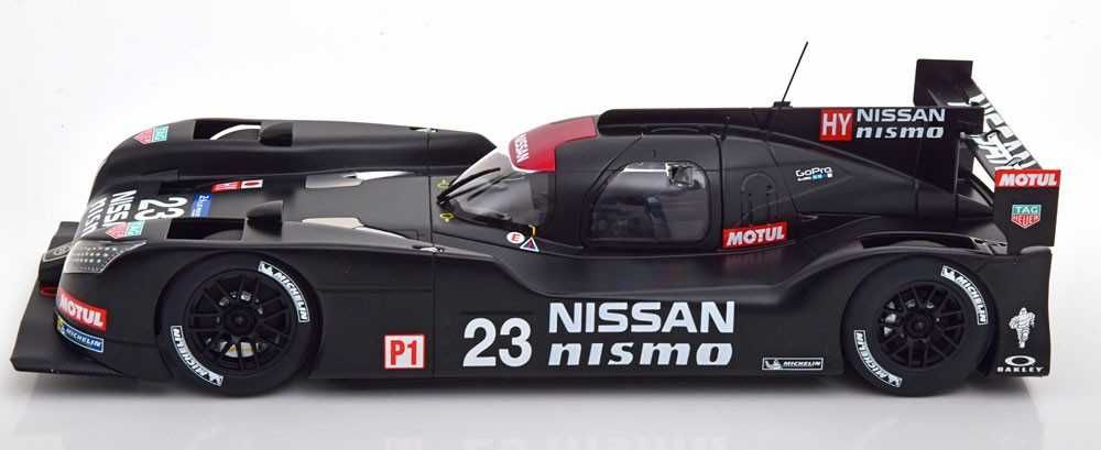 Macheta Nissan GT-R LM Nismo Test Car Le Mans 2015 - AutoArt 1/18