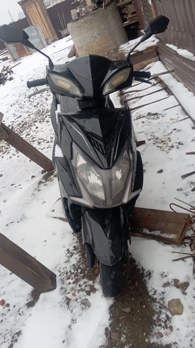 Продам скутер 125куб
