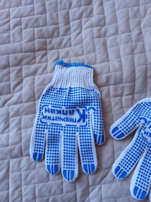 Продам перчатки и мешки