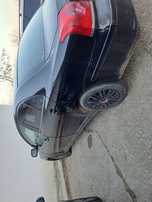 Toyota avensis  1.8 benzină