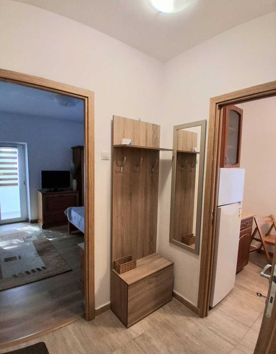 Inchiriez garsoniera Vitan, Str Alunelului proprietar, posibil parcare