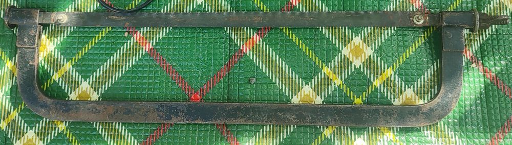 Молоток с резиновыми накладками. Киянка. Пилы. Ножовка