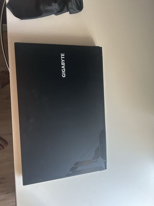 Игровой ноутбук Gigabyte G5 Ke