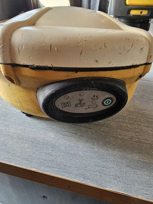 Trimble receptor SPS 881