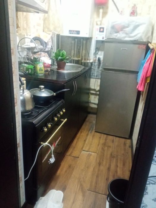 Мирзо улуғбек , 1хонали 2чи этаж срочна сотилади .. ижарагаям кўяамиз