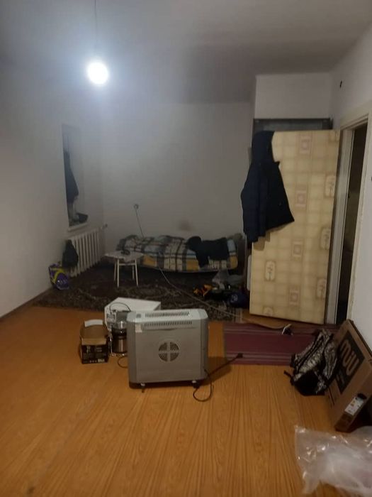 Ангрен Дукент Квартира 1 комнатная, без ремонта